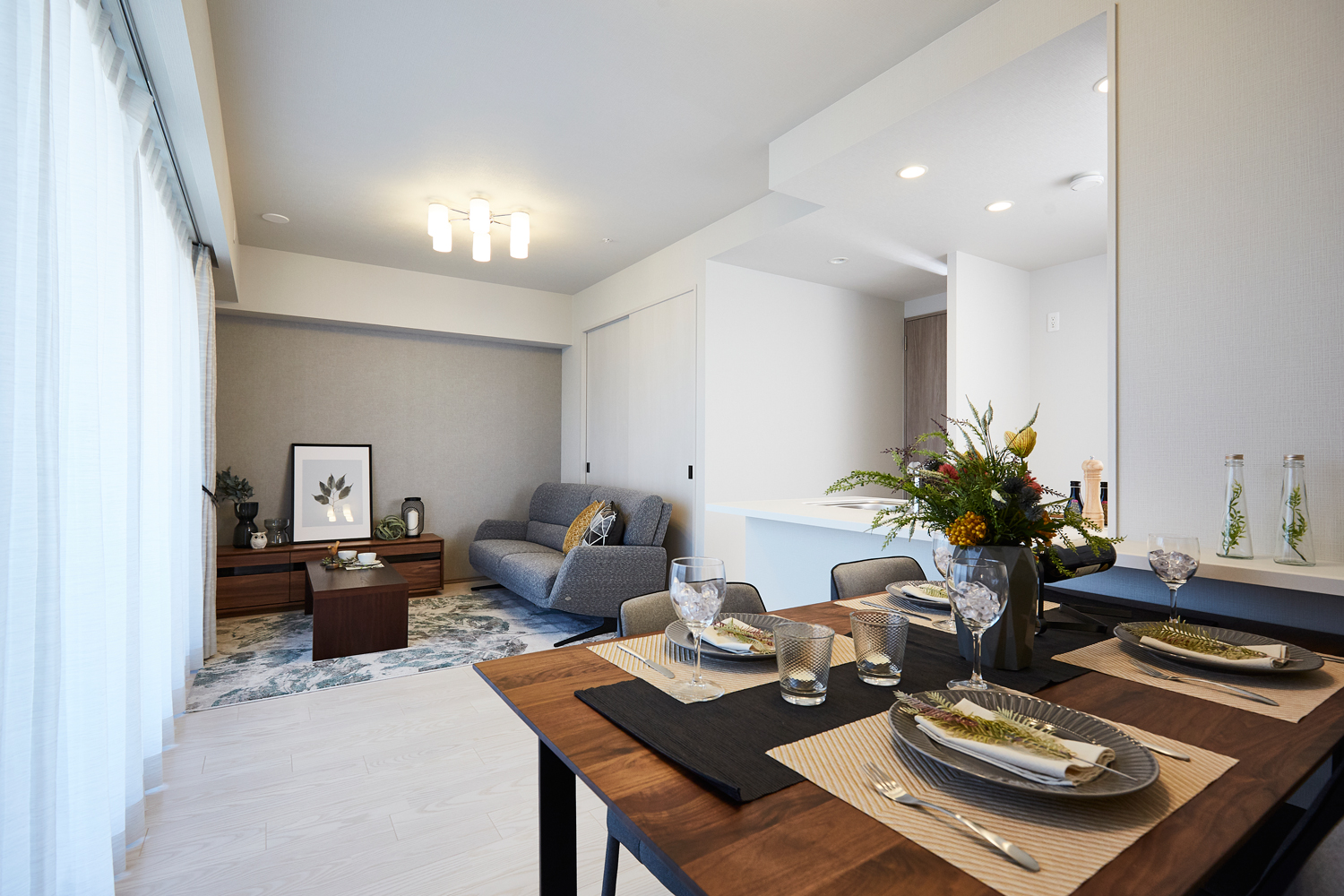 プレサンスロジェ此花シティ棟内モデルルームインテリア