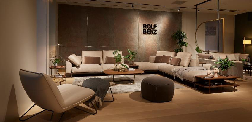 「ROLF BENZ」日本橋三越本店