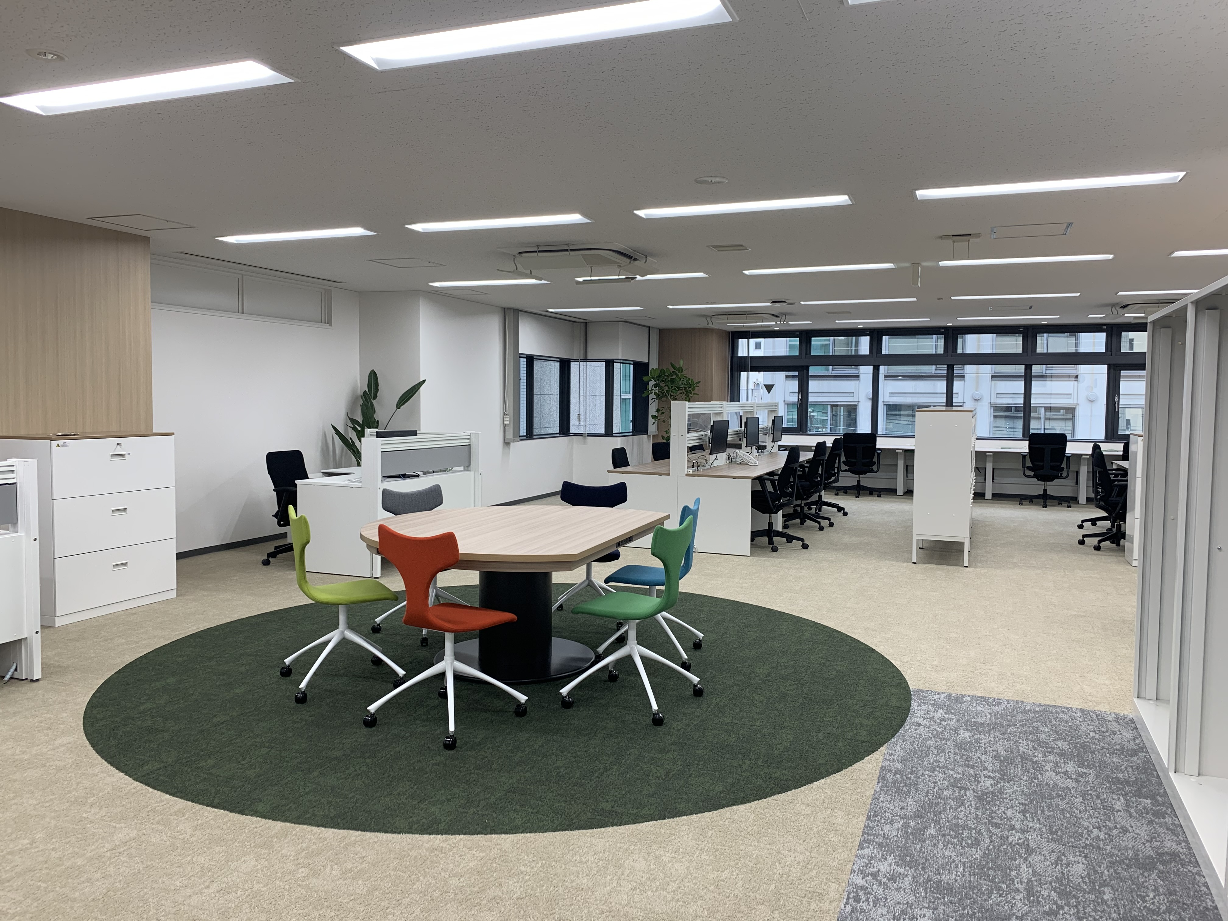 丸善薬品産業本社ビル