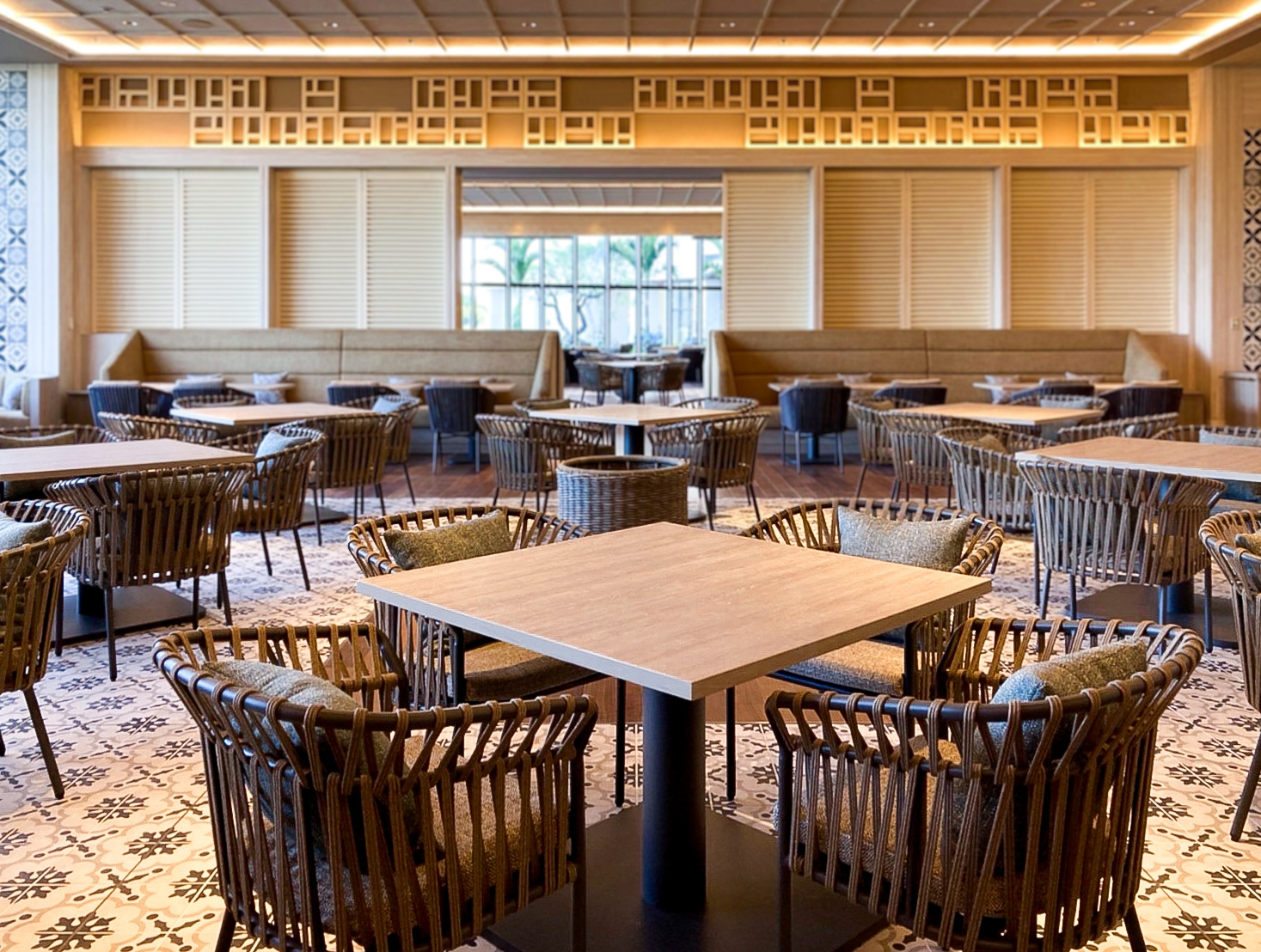 沖縄プリンスホテル オーシャンビューぎのわん　大塚家具 事例紹介