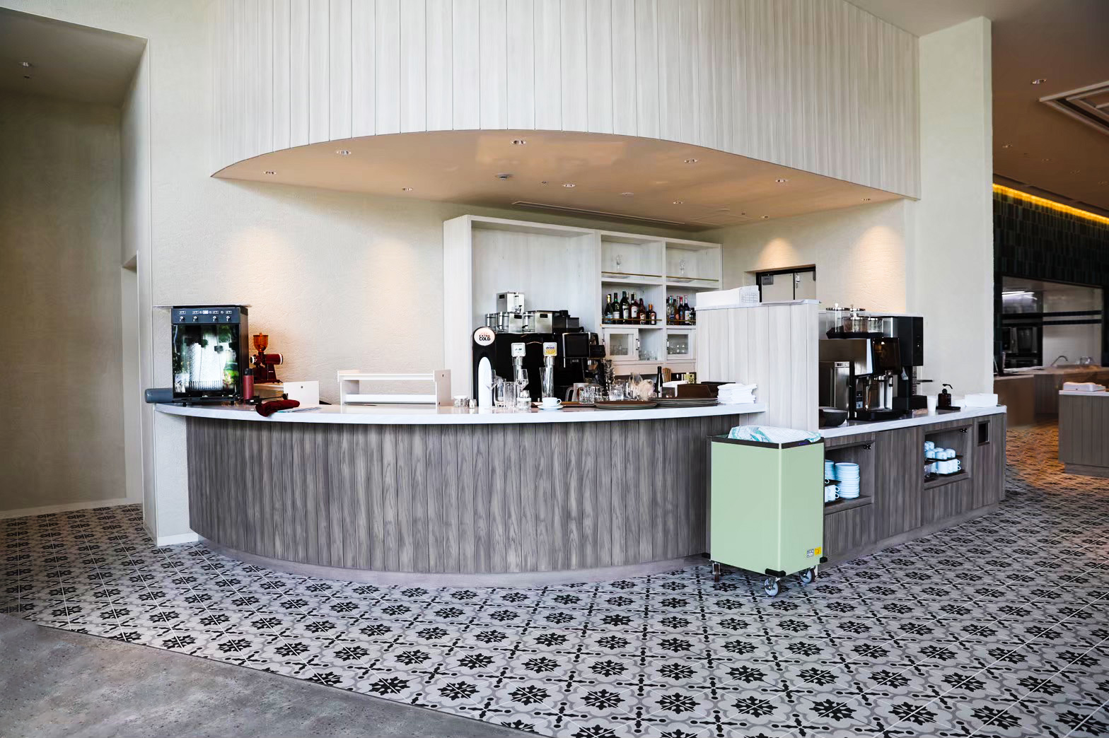 沖縄プリンスホテル オーシャンビューぎのわん　大塚家具 事例紹介