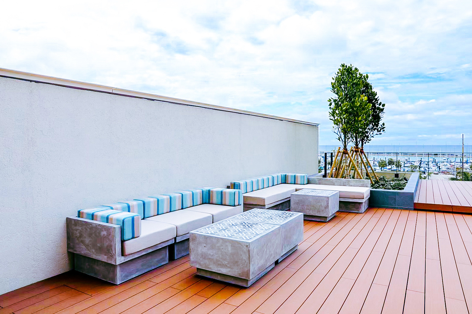 沖縄プリンスホテル オーシャンビューぎのわん　大塚家具 事例紹介