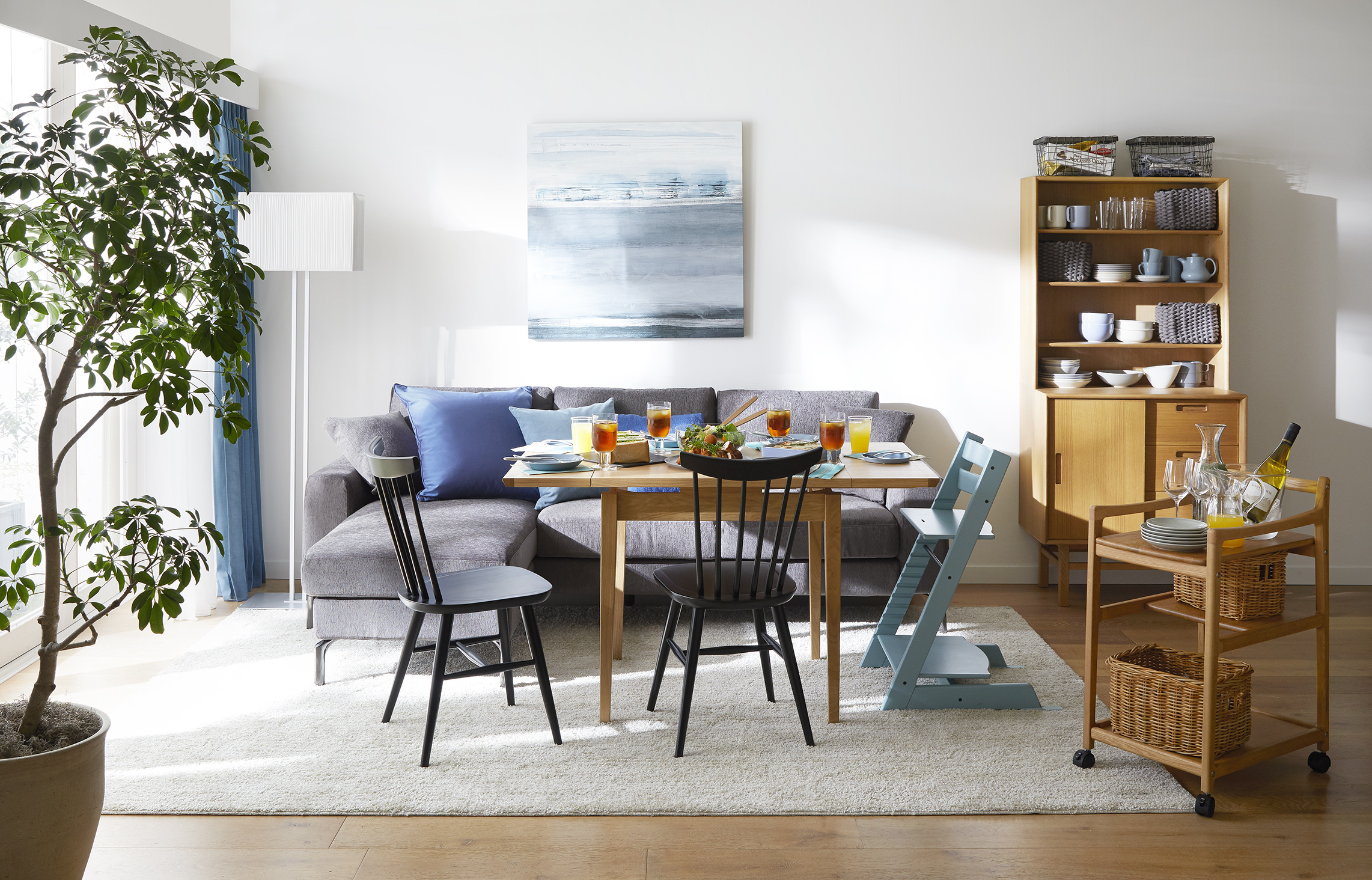 大塚家具が提案する新しい暮らし方 －ラウンジスタイルー｜大塚家具 