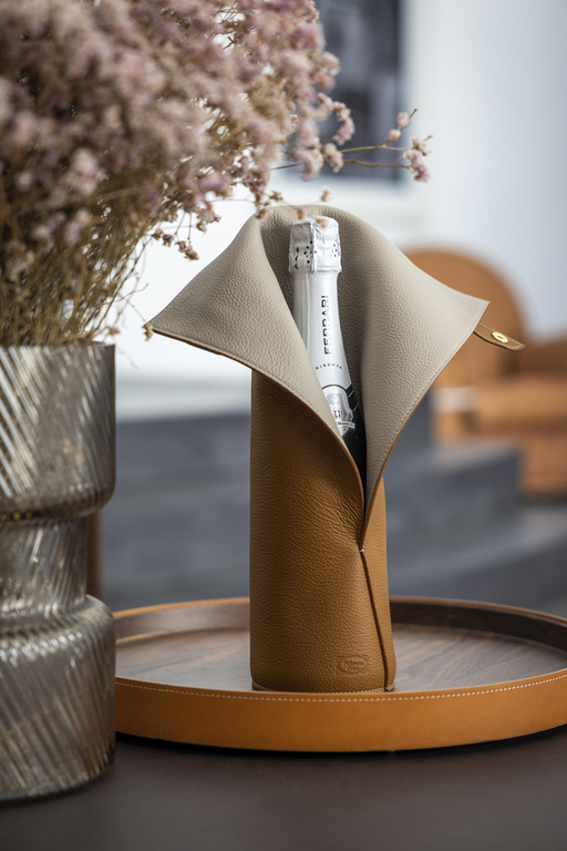 Wine Bag ワインバッグ | Products | [Poltrona Frau