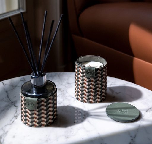 Weavers Home Fragrance Candle | Products | [Poltrona Frau