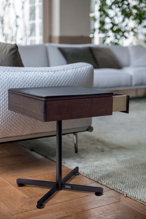 Bob with drawer ボブ ウィズドロワー | Products | [Poltrona Frau