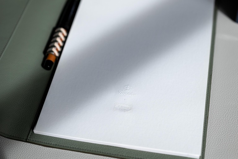 Pineider x Poltrona Frau A4 Notepad Holder ノートパッドホルダー