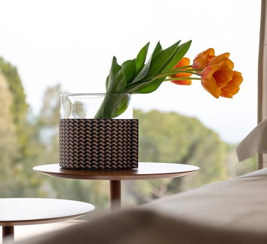 Leather Pot Motif Weavers レザーポット | Products | [Poltrona Frau
