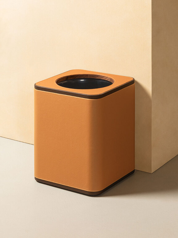 Single Wastepaper Bin ダストボックス | Products | [Poltrona Frau