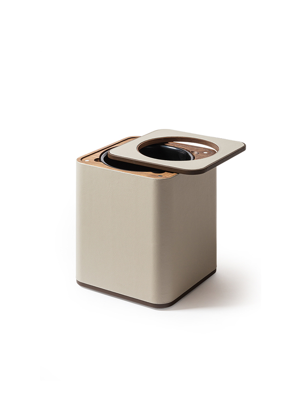 Single Wastepaper Bin ダストボックス | Products | [Poltrona Frau