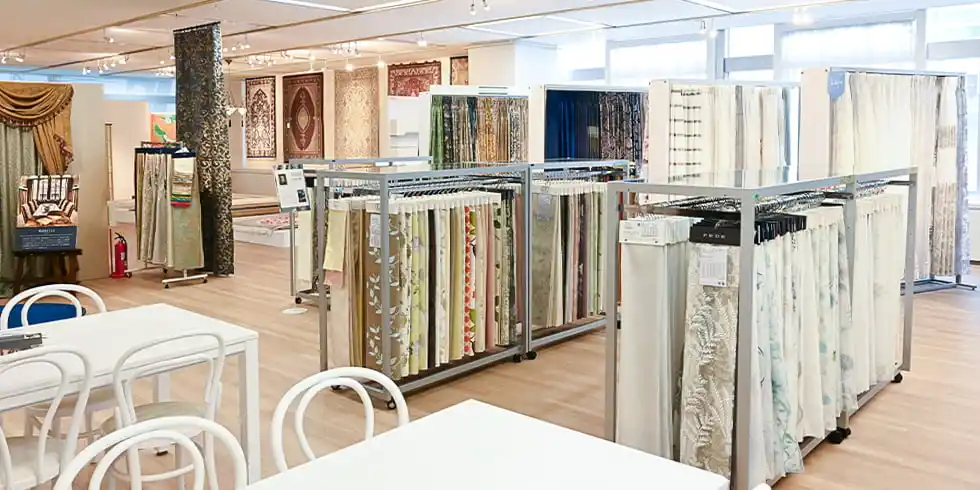 有明ショールーム 3F カーテンフロア