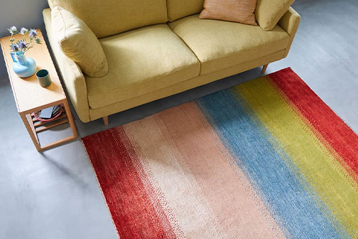 良いものを長く使う、自然の風合いが活きる手織りの絨毯