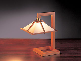 <span>テーブルスタンド</span><br>「TALIESIN® 1 MINI」