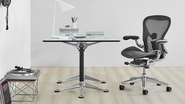 ハーマンミラー