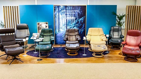 リクライニングチェア