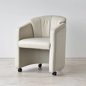 キャスターチェア