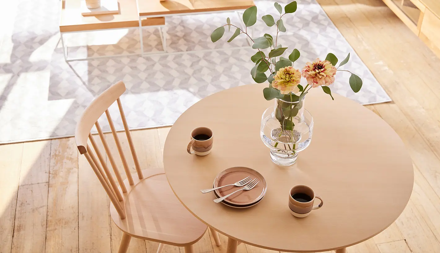 ダイニングテーブルの上手な選び方