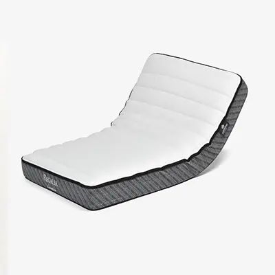 リクライニング対応