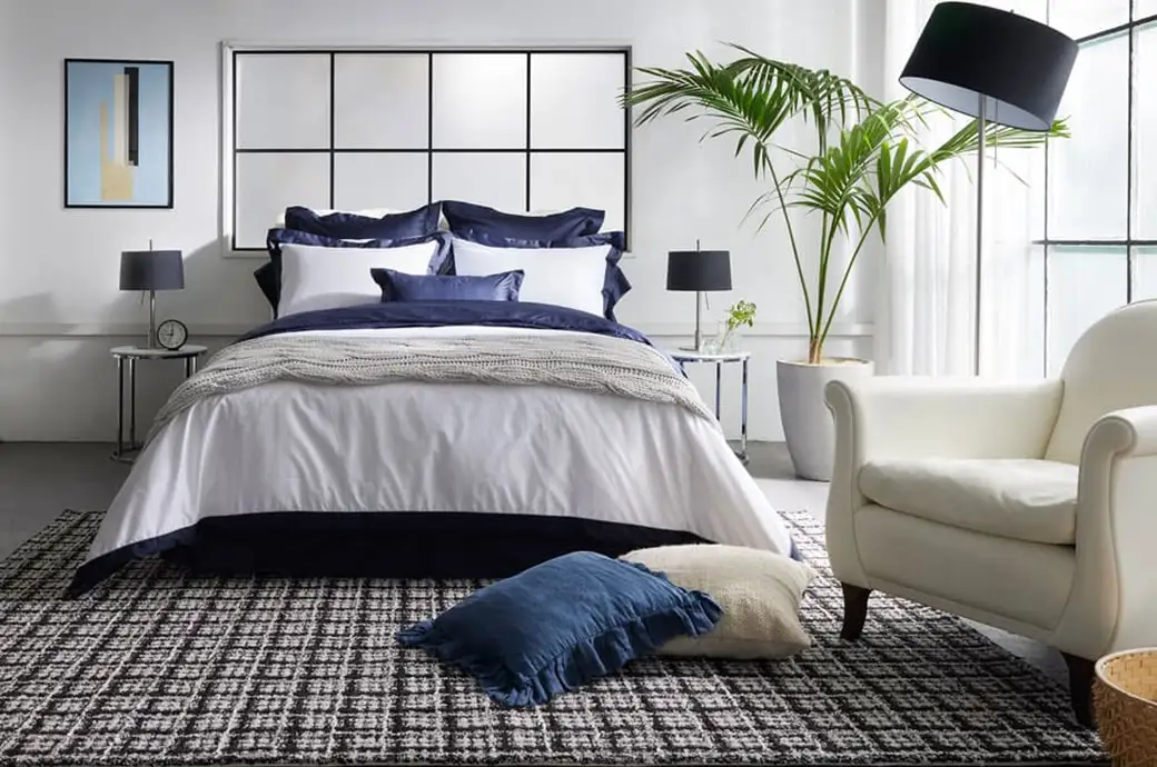 ホテルライクな寝室コーディネート