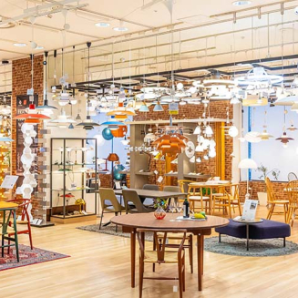 新宿ショールームフロア照明